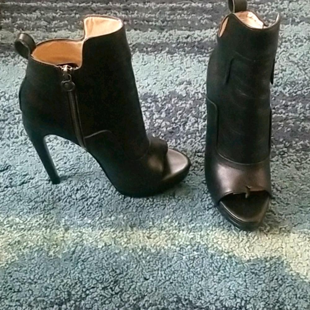Black leather open toe booties